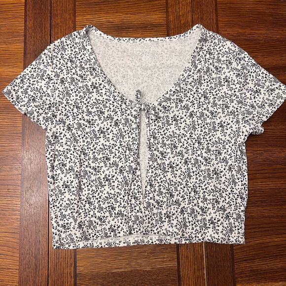 American Eagle AE Mini Floral Tie Front Tee Short Sleeve Top Medium Boho Trendy - Picture 7 of 13